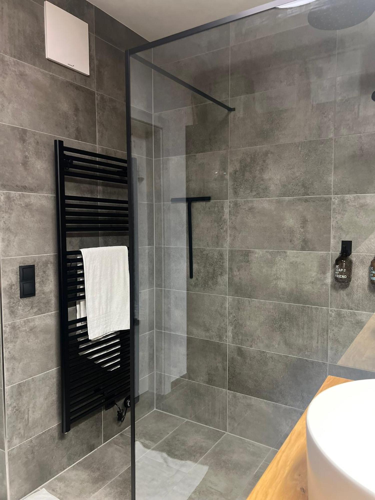 Das Genner - Boutique Appartement Тауплиц Екстериор снимка